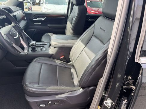 Used 2024 GMC Sierra 1500 Denali w/ Denali Reserve Package image 7