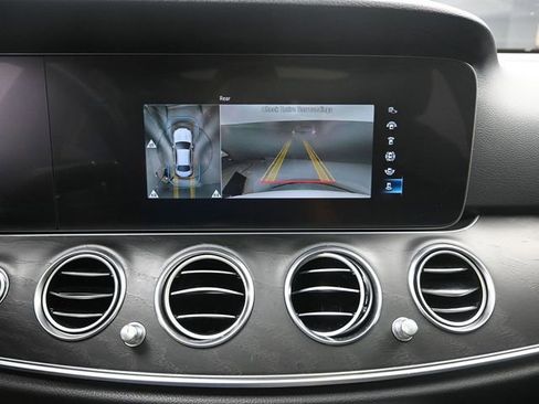 Used 2022 Mercedes-Benz E 450 E 450 image 12