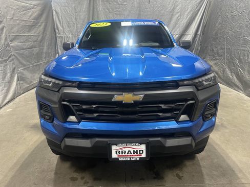 Used 2023 Chevrolet Colorado LT w/ LT Convenience Package III image 3