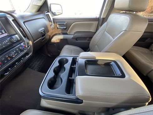Used 2018 Chevrolet Silverado 1500 LTZ Z71 image 21