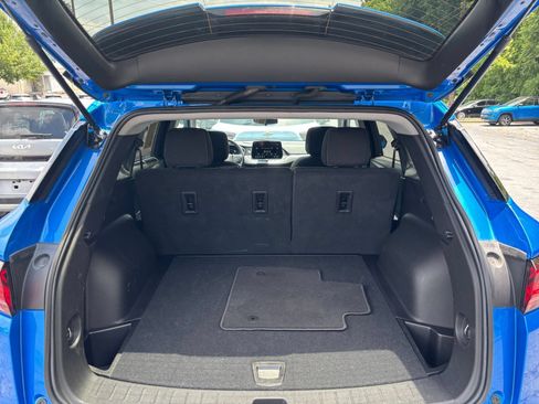 Used 2025 Chevrolet Blazer LT FWD image 28