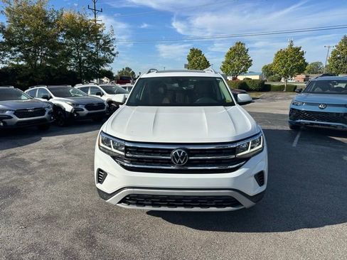 Used 2021 Volkswagen Atlas SEL image 2