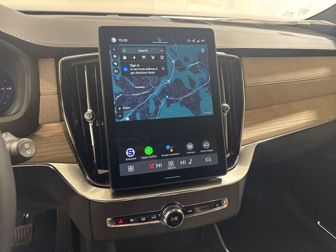 New 2026 Volvo XC90 T8 Ultra w/ Protection Package Premier AWD/4WD image 13