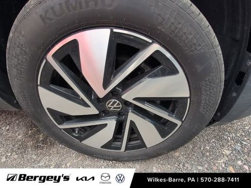 Used 2025 Volkswagen Atlas SE image 5