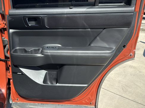 Used 2025 Hyundai Santa Fe Calligraphy image 30