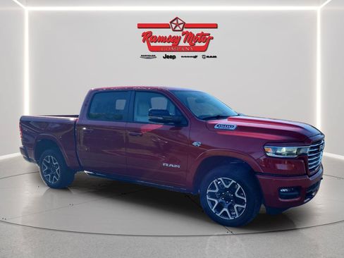 New 2026 RAM 1500 Laramie AWD/4WD image 7