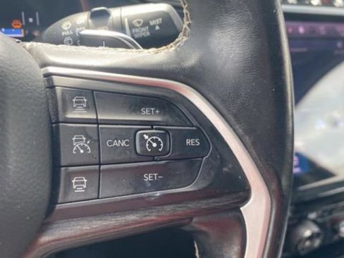 Used 2021 Jeep Grand Cherokee L Limited image 19