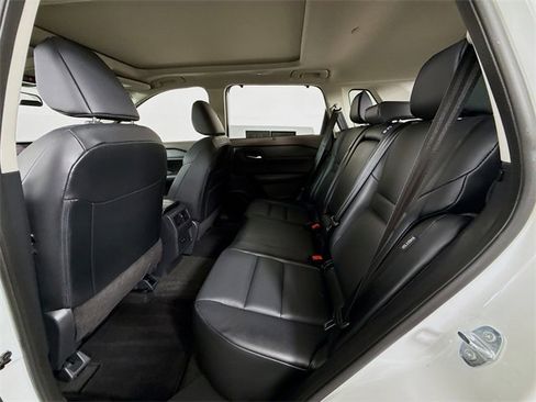 Certified 2023 Nissan Rogue SV w/ SV Premium B Package image 9