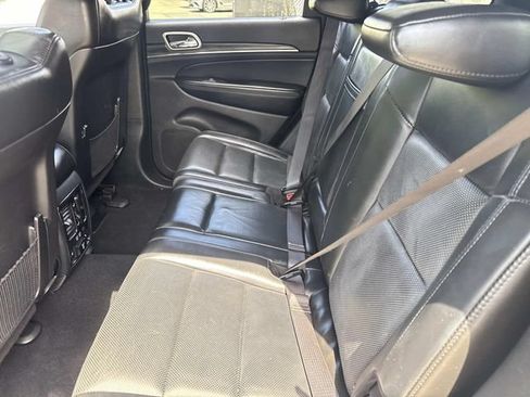 Used 2020 Jeep Grand Cherokee Limited w/ Luxury Group II AWD/4WD image 20