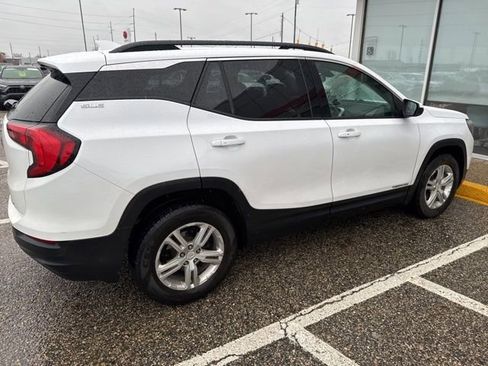 Used 2018 GMC Terrain SLE w/ Driver Convenience Package image 7