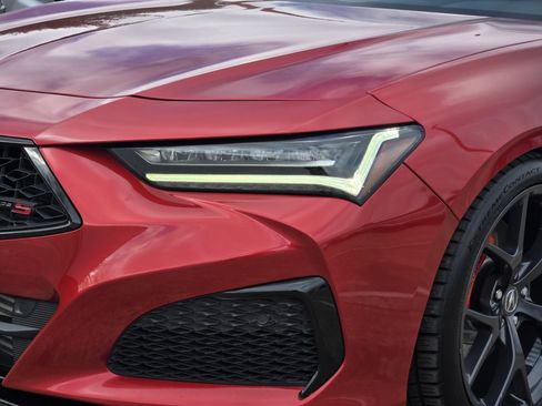 Certified 2023 Acura TLX Type S image 9