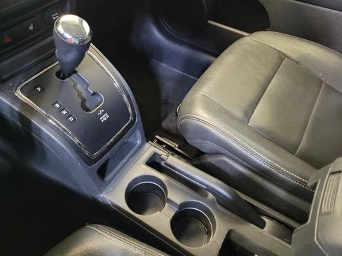 Used 2015 Jeep Patriot High Altitude AWD/4WD image 26