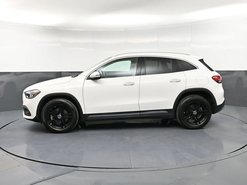 Used 2022 Mercedes-Benz GLA 250 4MATIC image 2