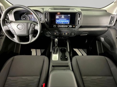 Certified 2025 Nissan Frontier S AWD/4WD image 8