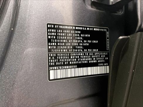 Used 2022 Volkswagen Taos SE image 35