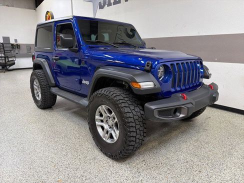 Used 2018 Jeep Wrangler Sport image 27