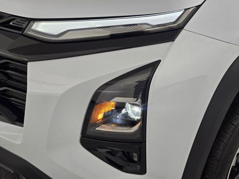 New 2026 Chevrolet Equinox RS w/ Safety and Technology Package FWD image 9