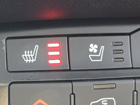 Used 2023 Dodge Durango R/T image 7