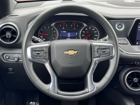 Used 2022 Chevrolet Blazer LT AWD/4WD image 8