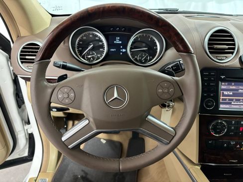 Used 2012 Mercedes-Benz GL 320 BlueTEC 4MATIC image 21