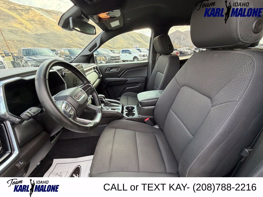 Used 2025 GMC Canyon Elevation w/ Convenience Package AWD/4WD image 16