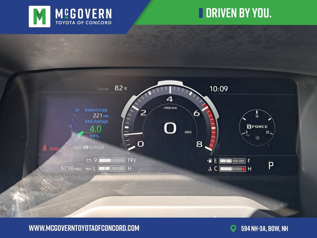 Used 2026 Toyota Tundra Platinum AWD/4WD image 32