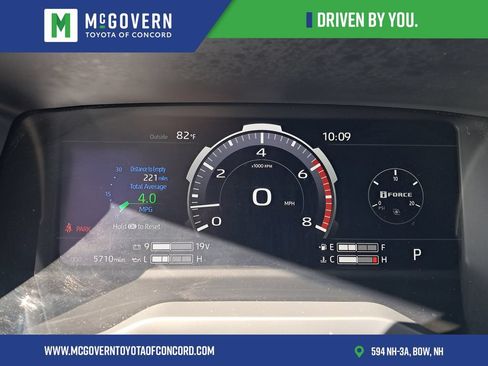 Used 2026 Toyota Tundra Platinum AWD/4WD image 32