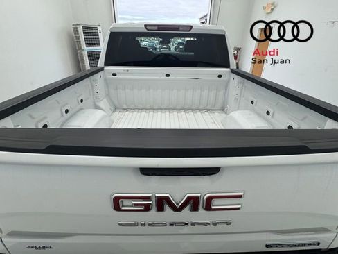 Used 2024 GMC Sierra 1500 Elevation image 8