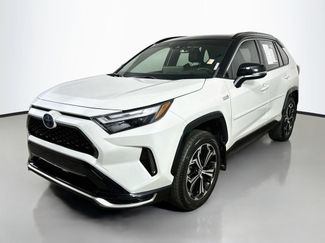Used 2024 Toyota RAV4 XSE w/ Weather Package AWD/4WD video 3