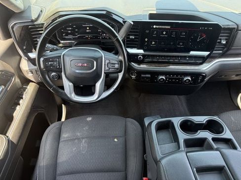 Used 2024 GMC Sierra 1500 Elevation AWD/4WD image 13