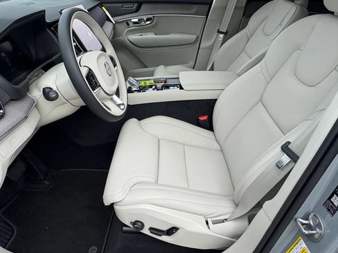 New 2026 Volvo XC90 B6 Ultra w/ Protection Package Premier AWD/4WD image 17