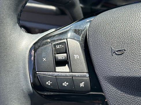 Used 2022 Ford Escape SEL w/ Technology Package AWD/4WD image 22
