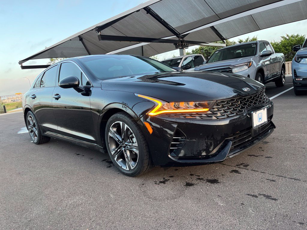 Used 2021 Kia K5 EX w/ EX Premium Package FWD image 3