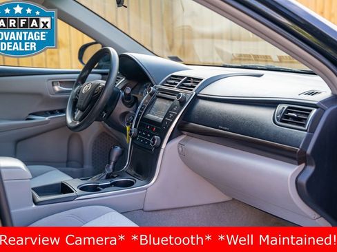 Used 2015 Toyota Camry LE FWD image 17