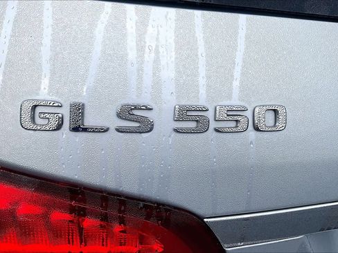 Used 2019 Mercedes-Benz GLS 550 4MATIC image 30