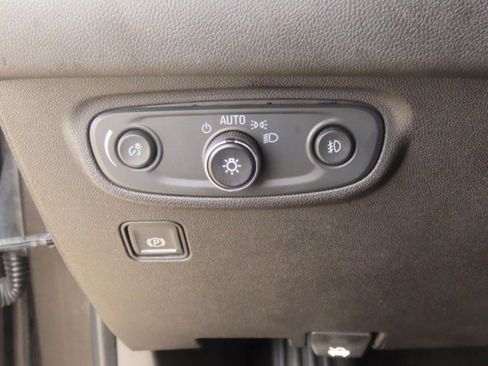Used 2019 GMC Terrain Denali w/ Advanced Safety Package FWD image 25
