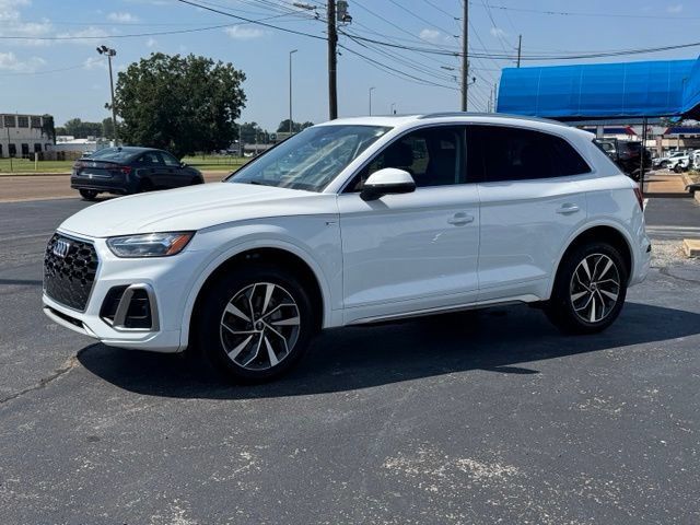 Used 2023 Audi Q5 2.0T Premium Plus AWD/4WD image 3