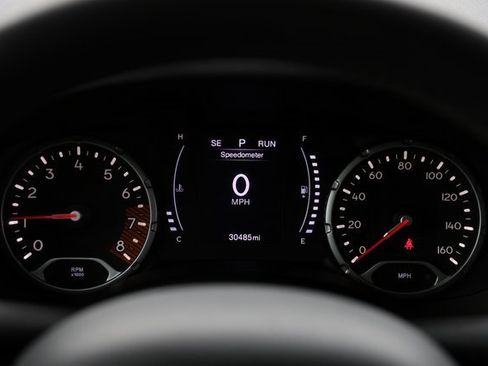 Used 2020 Jeep Renegade Latitude image 21