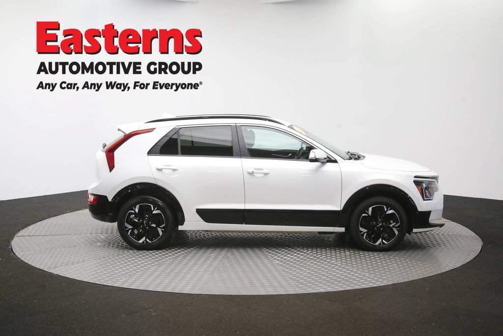 Used 2023 Kia Niro Wind w/ Wind Preserve Package FWD image 47