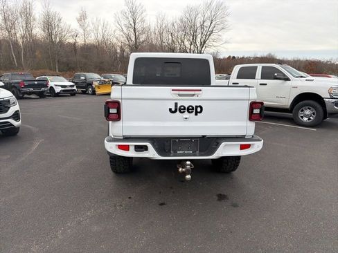 Used 2021 Jeep Gladiator Overland image 7
