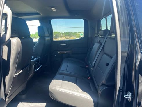 Used 2021 Chevrolet Silverado 1500 LTZ AWD/4WD image 9