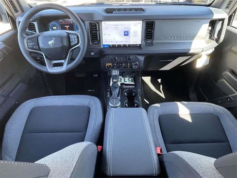 New 2025 Ford Bronco 4-Door w/ Sasquatch Package image 11