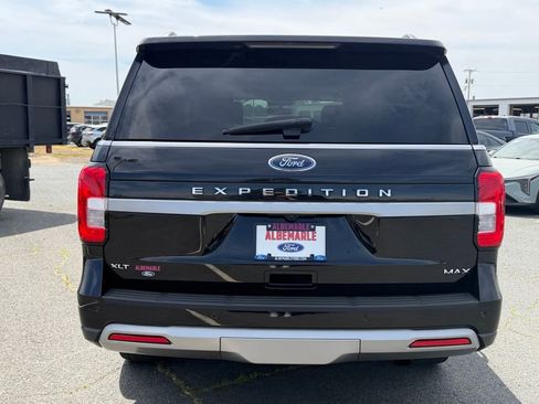 Used 2022 Ford Expedition Max XLT RWD image 4