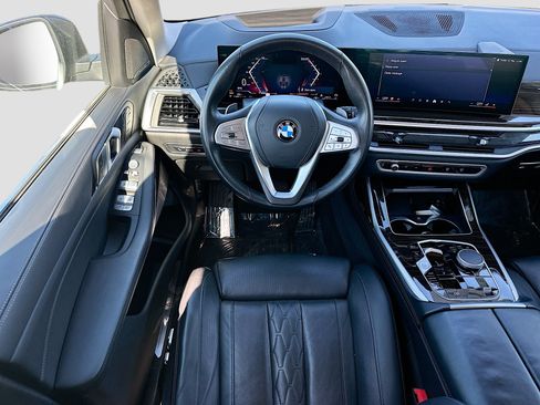 Used 2025 BMW X7 xDrive40i w/ Premium Package AWD/4WD image 20