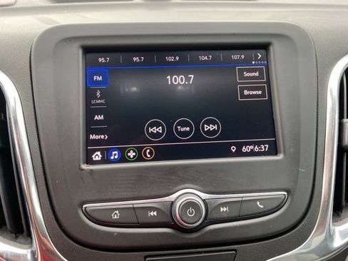 Used 2021 Chevrolet Equinox LS w/ LS Convenience Package FWD image 12