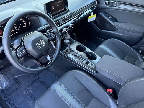 Certified 2025 Honda Civic Sport image 4