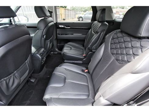 Used 2022 Hyundai Palisade Limited AWD/4WD image 14