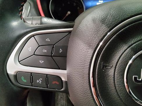 Used 2021 Jeep Compass Trailhawk image 27