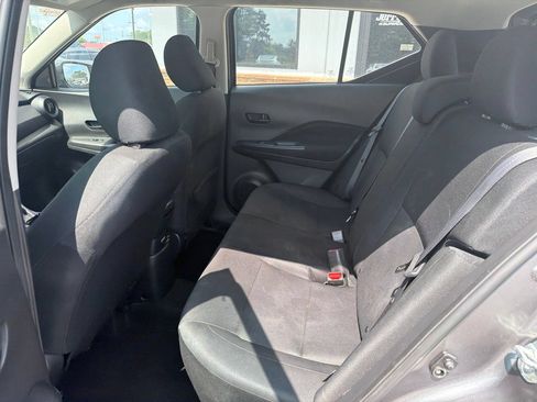Used 2024 Nissan Kicks S FWD image 6