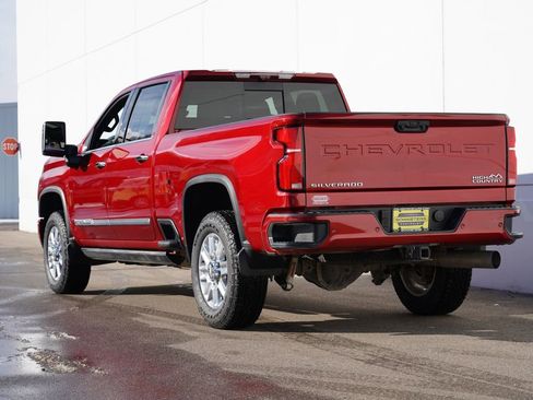 Used 2025 Chevrolet Silverado 3500 High Country w/ High Country Premium Package image 5